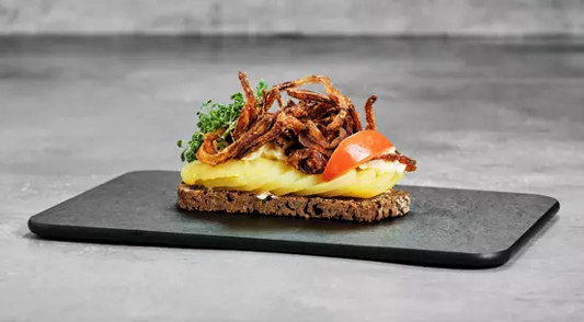 Kartoffel med ristede løg