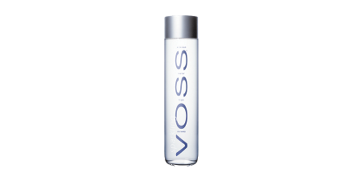 VOSS Sparkling Water m/brus